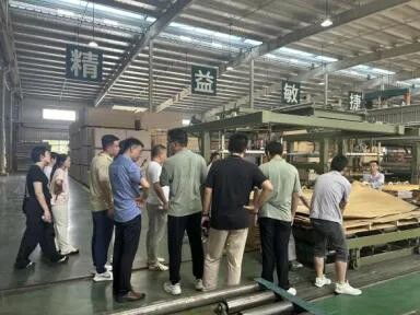 夏日游學 走進兔寶寶 山東兔寶寶全屋定制經(jīng)銷商工廠行圓滿結(jié)束